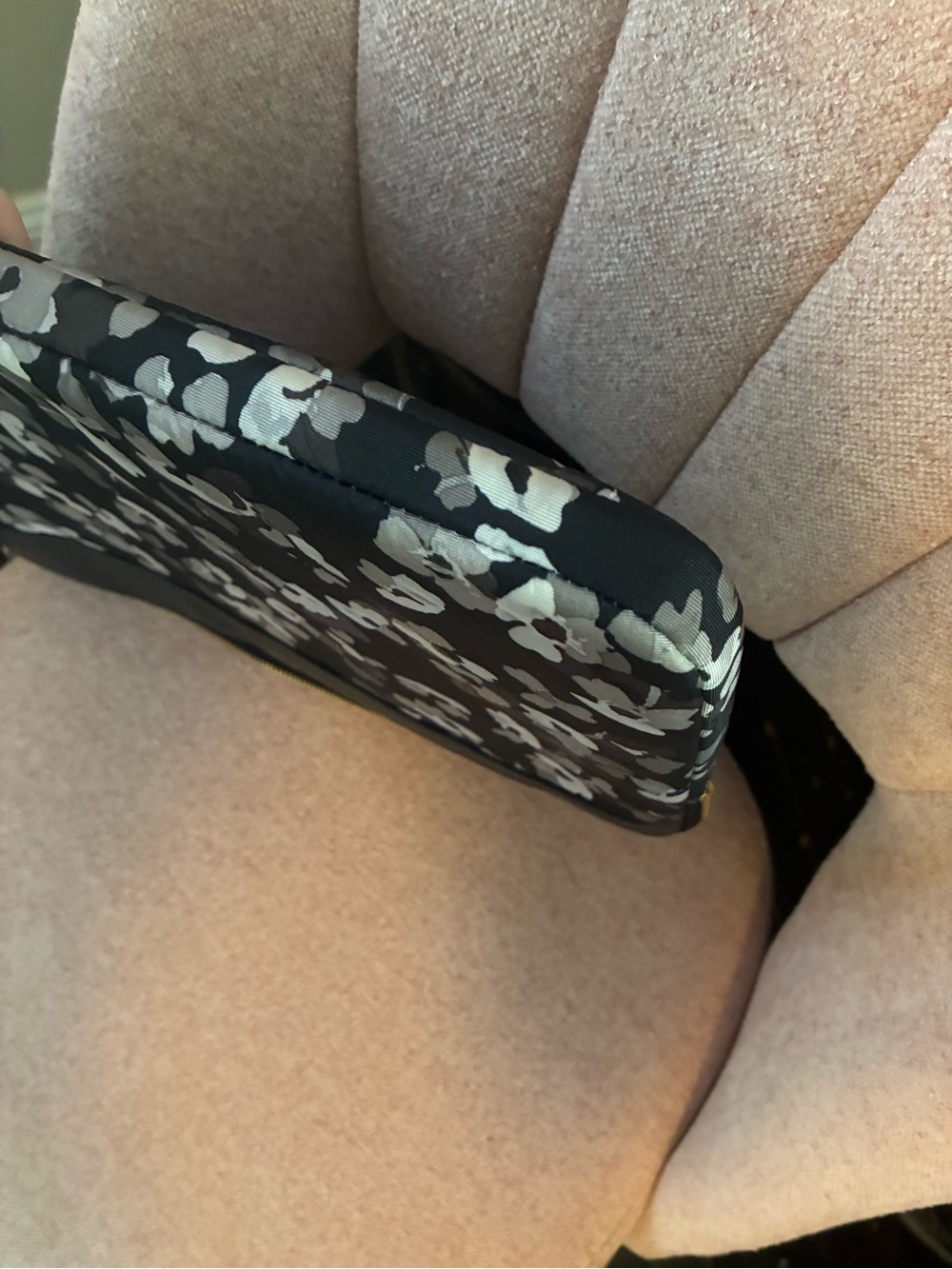 kate spade Laptop Sleeve - Picture 5 of 8